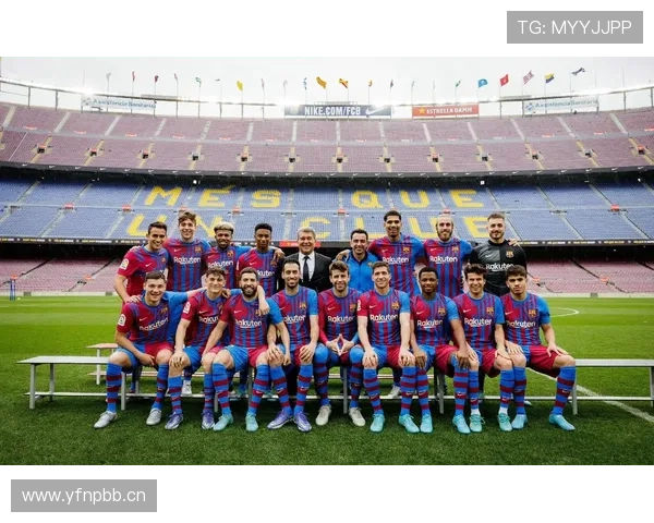 巴萨重用拉玛西亚青训:复兴信号还是无奈之举? 巴萨重用拉玛西亚青训:复兴信号还是无奈之举?