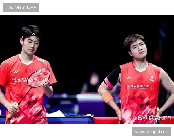 王昶今天穿得像去拍偶像剧，赛场上却像打工人一样憋屈！